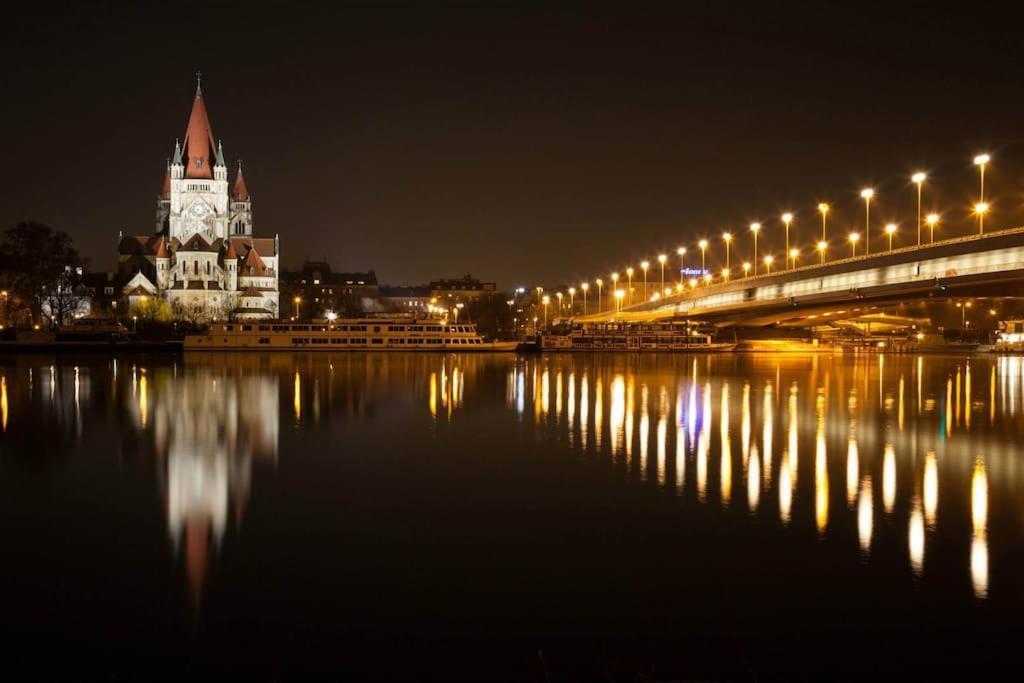 Schoenes Living Am Donauufer 비엔나 외부 사진